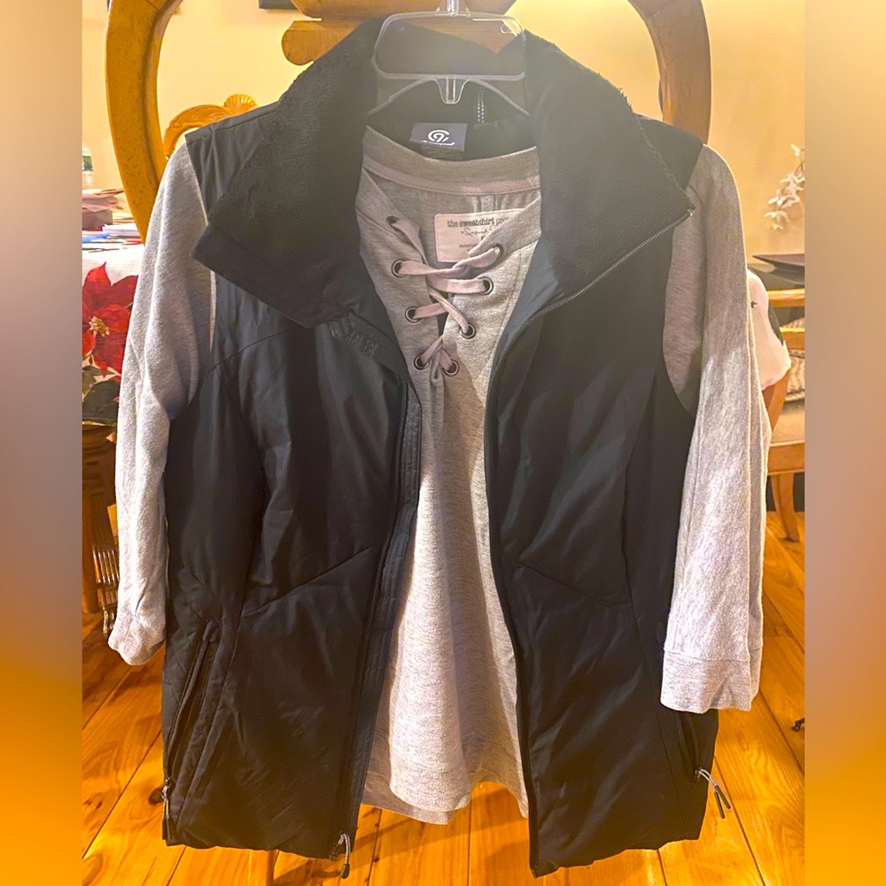 Flowy gray top with black vest